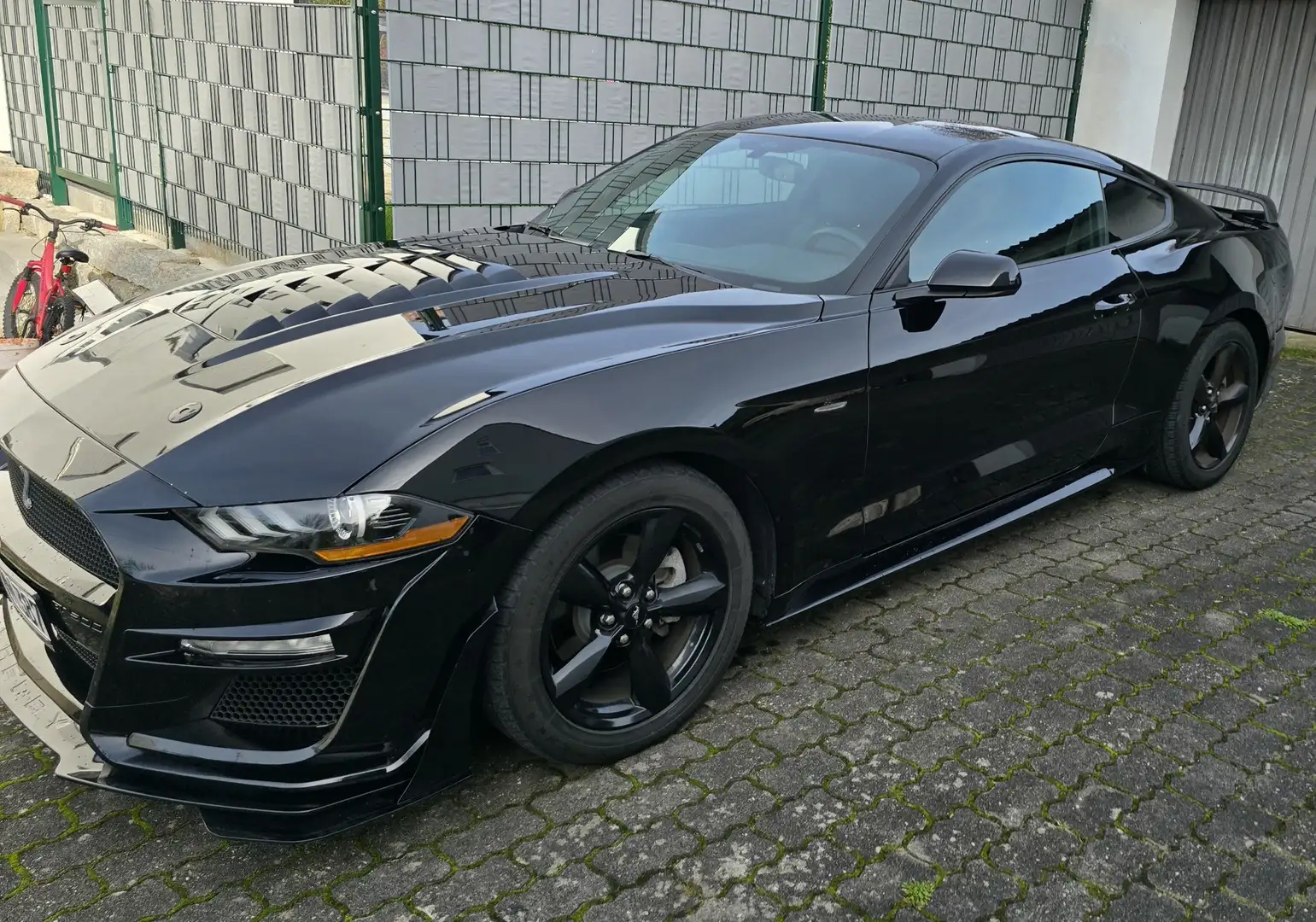 Ford Mustang 2.3 Eco Boost Aut. Mit Shelby Paket - 2