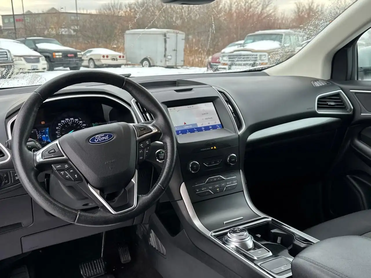 Ford Edge снимка Ford Edge