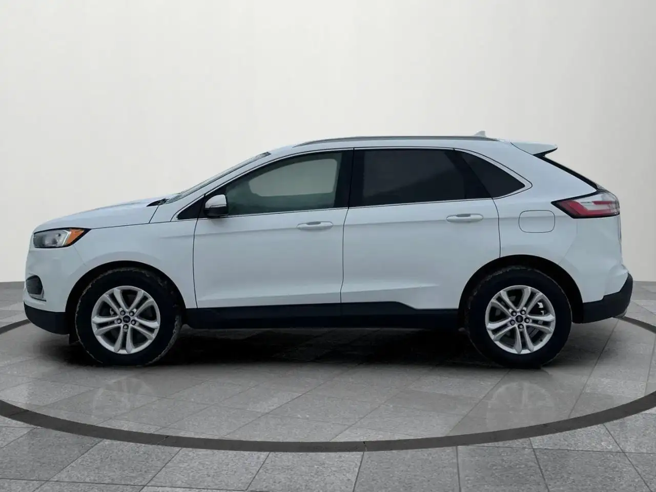 Ford Edge снимка Ford Edge