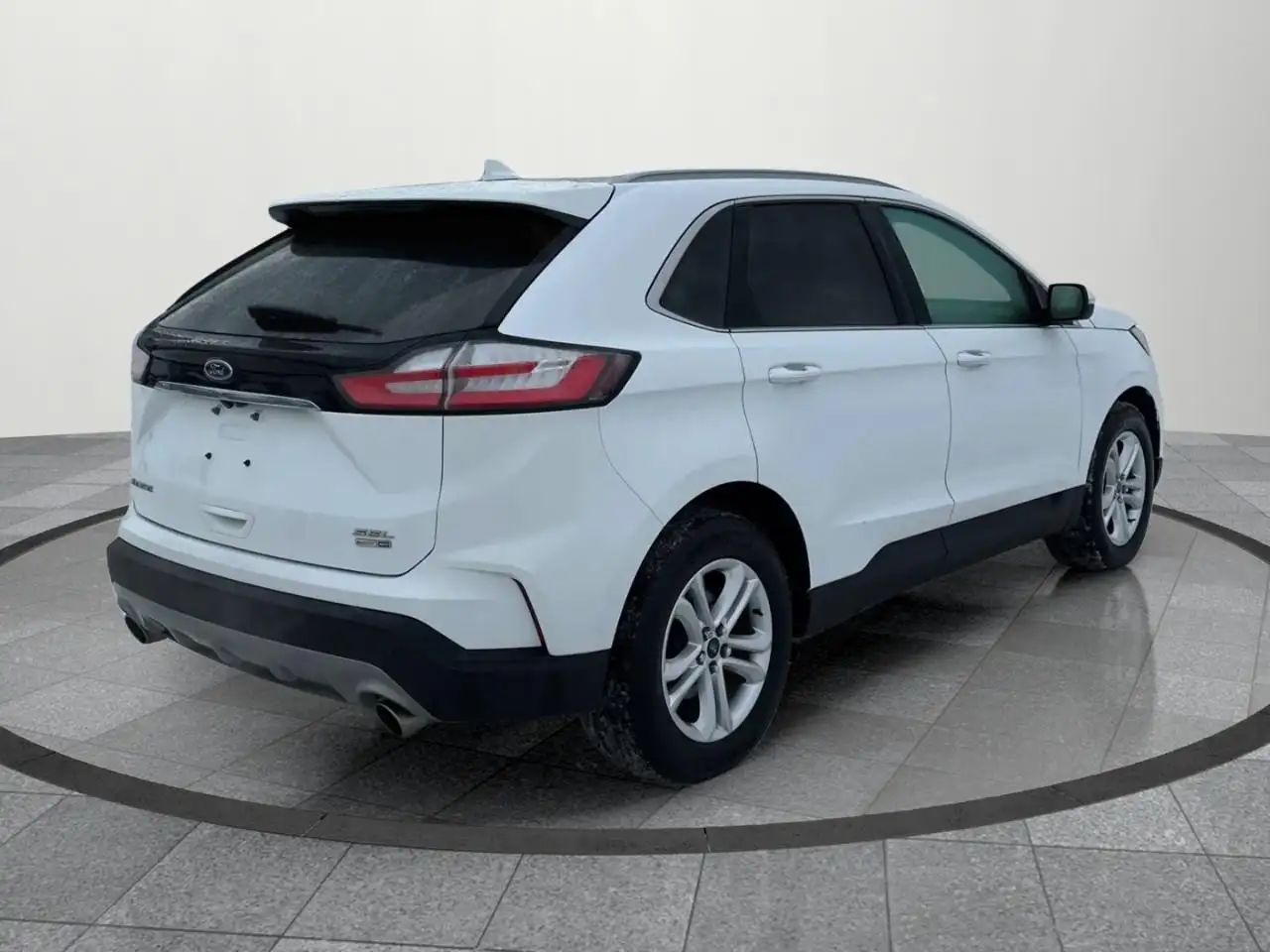 Ford Edge снимка Ford Edge