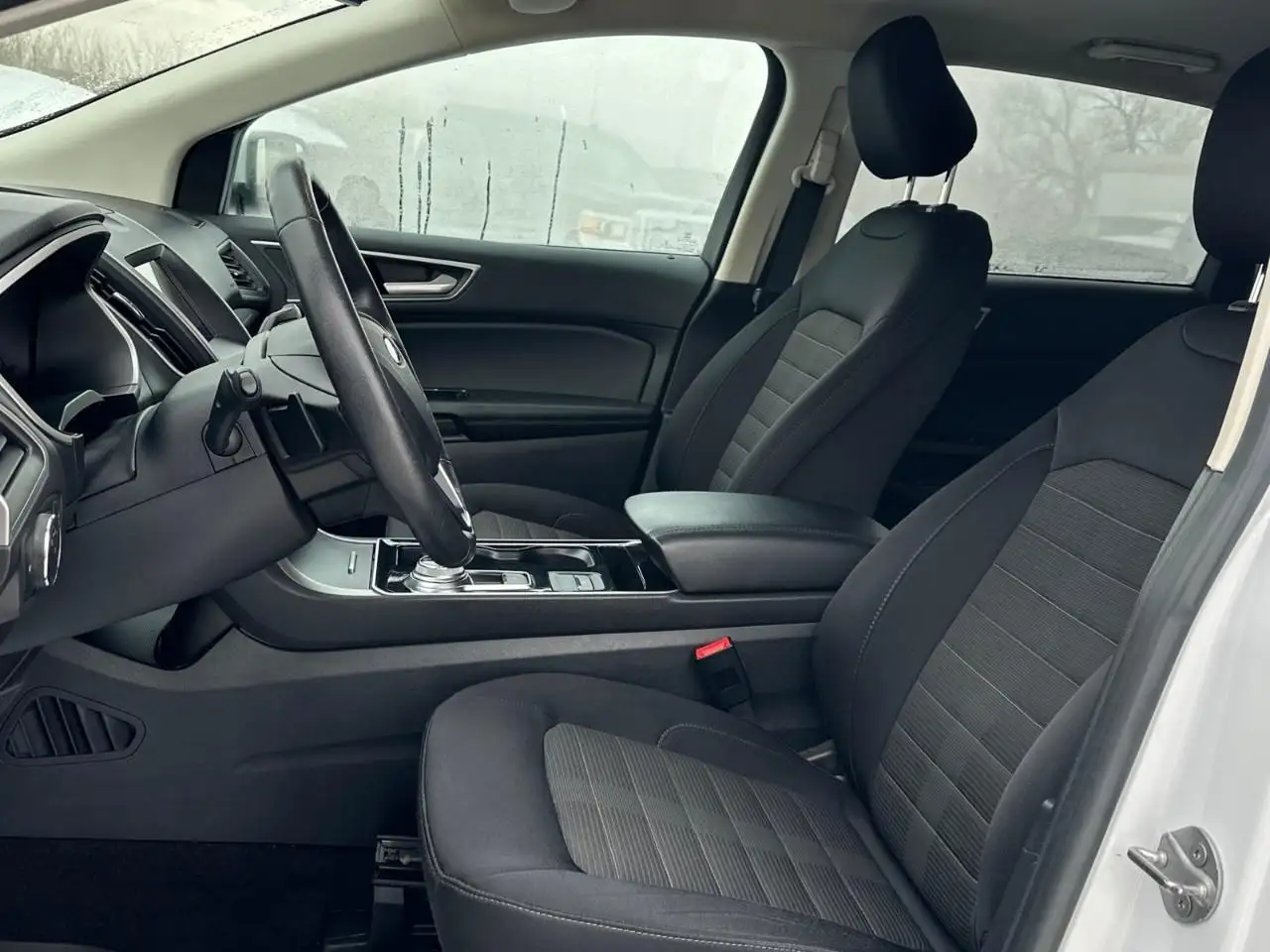 Ford Edge снимка Ford Edge