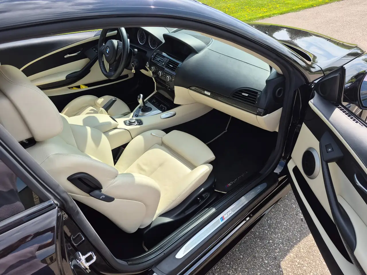 BMW M6 photo BMW M6