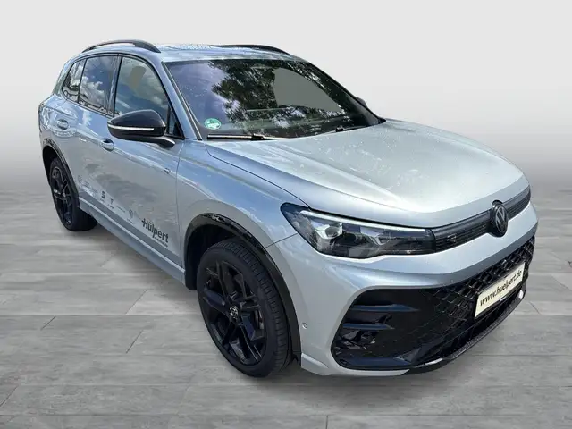 Volkswagen Tiguan view 5