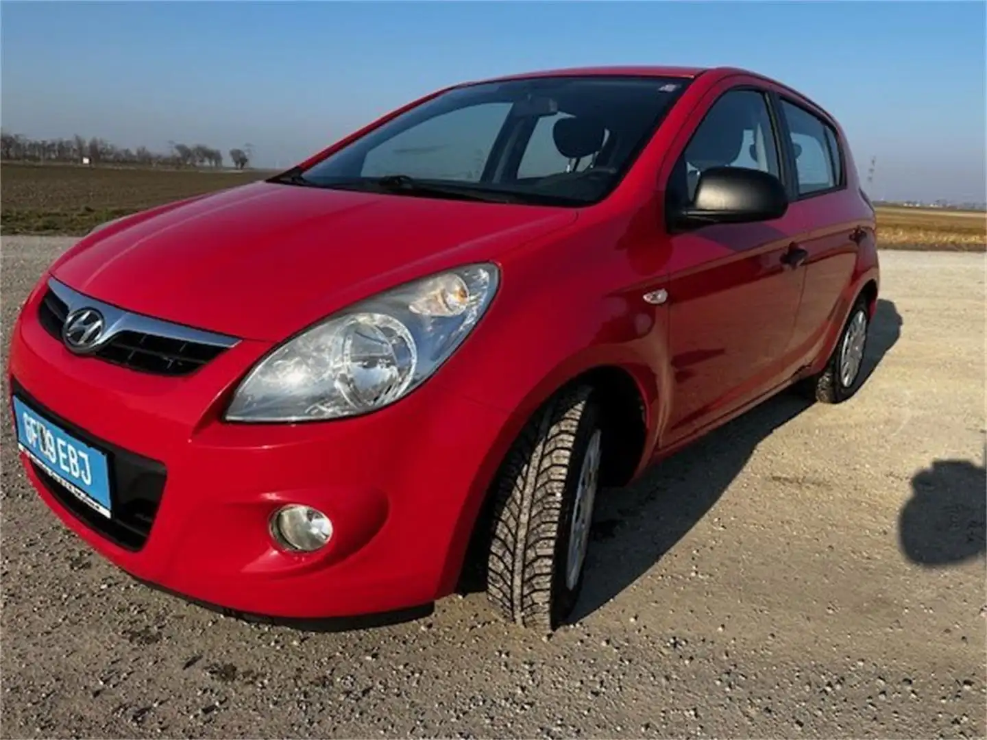 Hyundai i20 1,25 Comfort Rot - 1