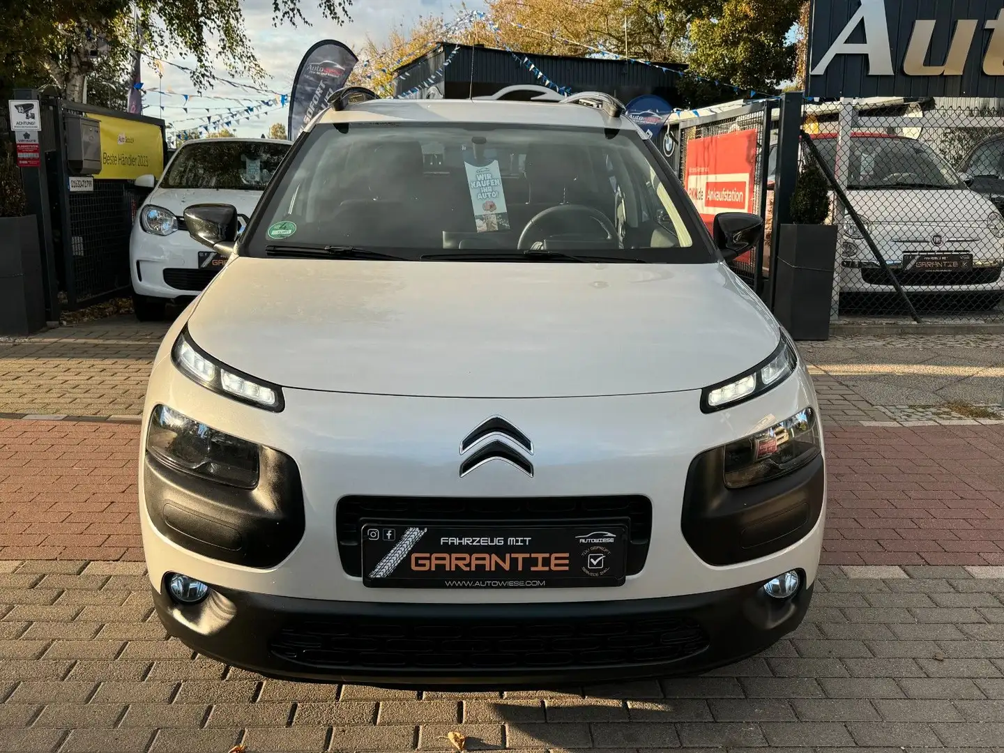 Citroen C4 Cactus Feel 1.6HDI*Aut.*Navi*Temp.*Pdc*Eu6* Weiß - 2