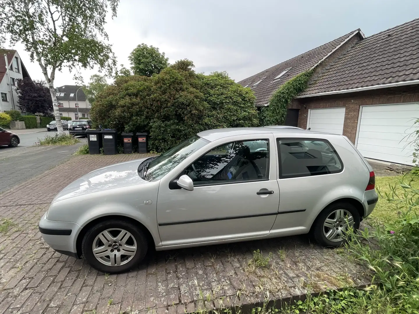 Volkswagen Golf 1.4 Edition - 1