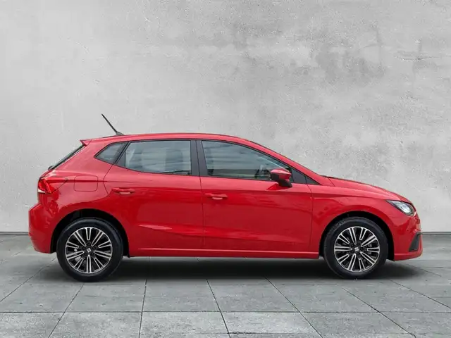 Seat Ibiza view 6