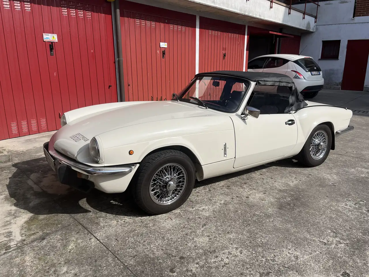 Triumph Spitfire 1500, foto 1