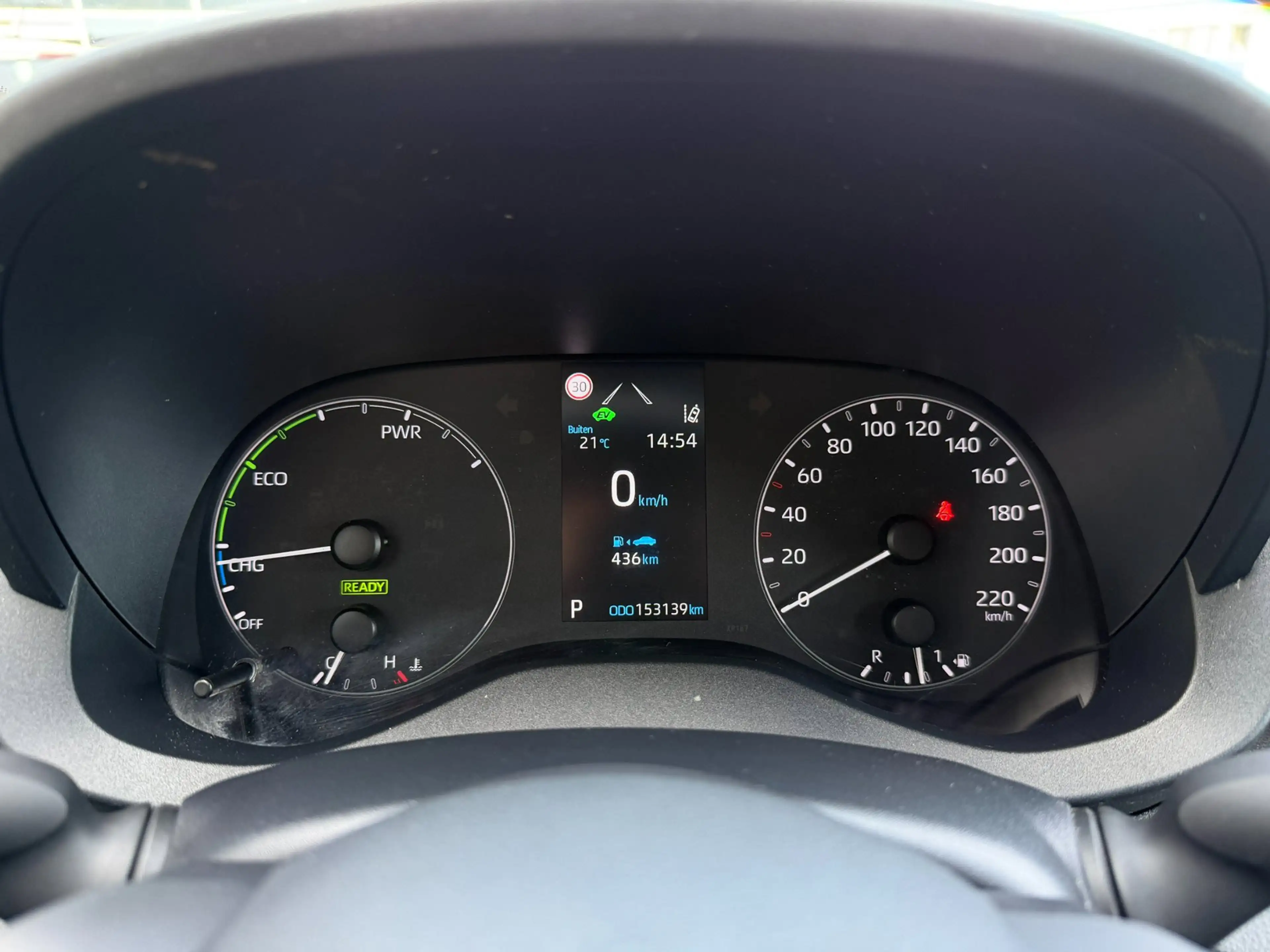 Toyota Yaris 1.5 Hybrid Active — photo 8