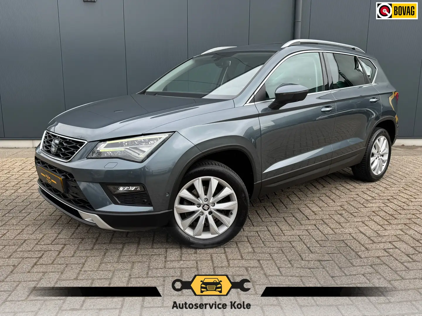 SEAT Ateca 1.5 TSI * FR * Panoramadak * Trekhaak * Navi * Pdc Grijs - 1