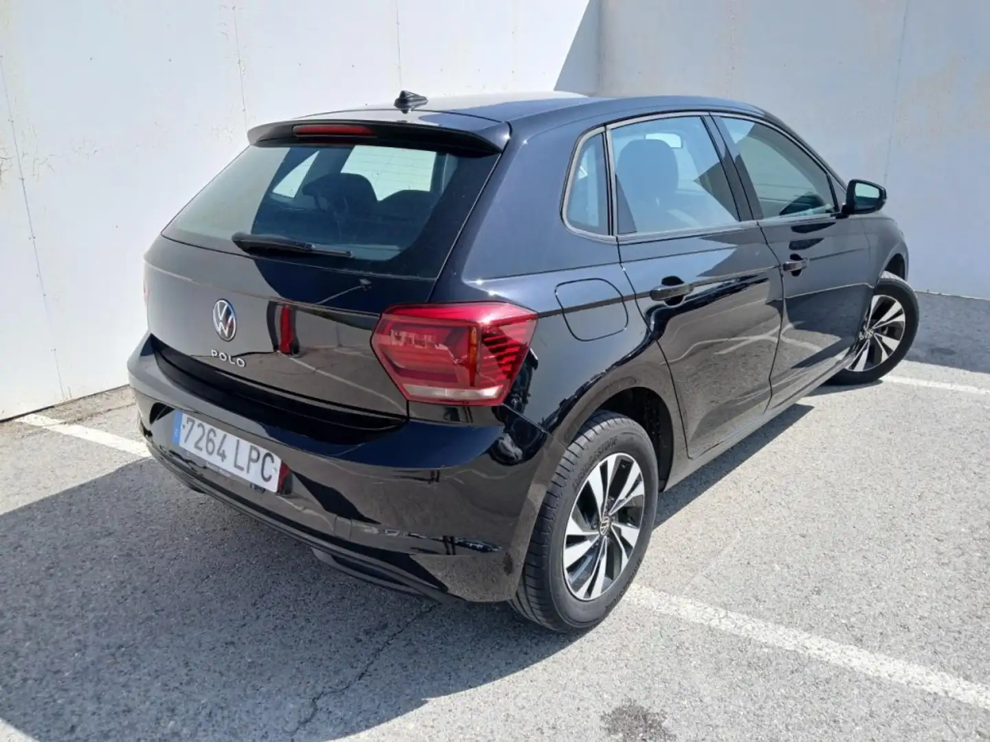 Volkswagen Polo 1.0 TSI 70KW ADVANCE 5P Zwart - 2