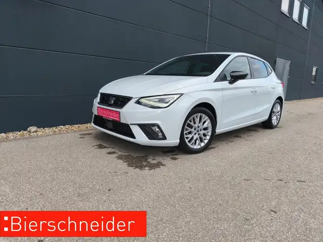 SEAT Ibiza 1.0 TSI DSG FR PRO NAVI LED ACC