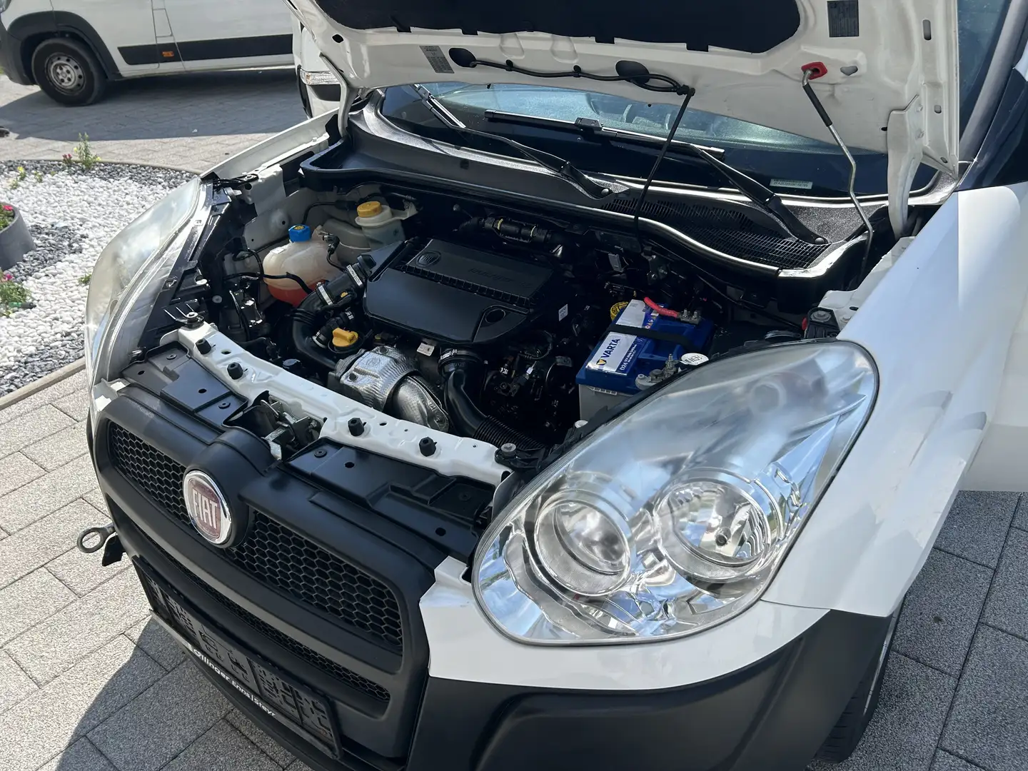 Fiat Doblo 1,3 SX Multijet Start&Stop 90 - 2