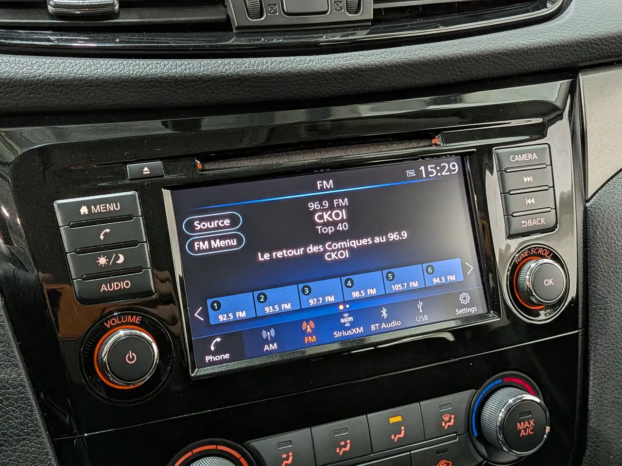 Nissan Qashqai снимка Nissan Qashqai
