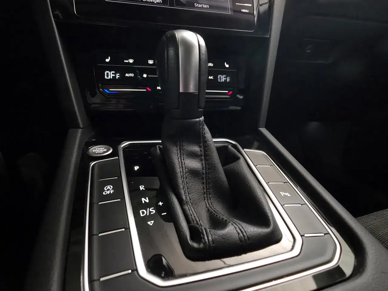 Volkswagen Passat Variant Business TDI DSG 18