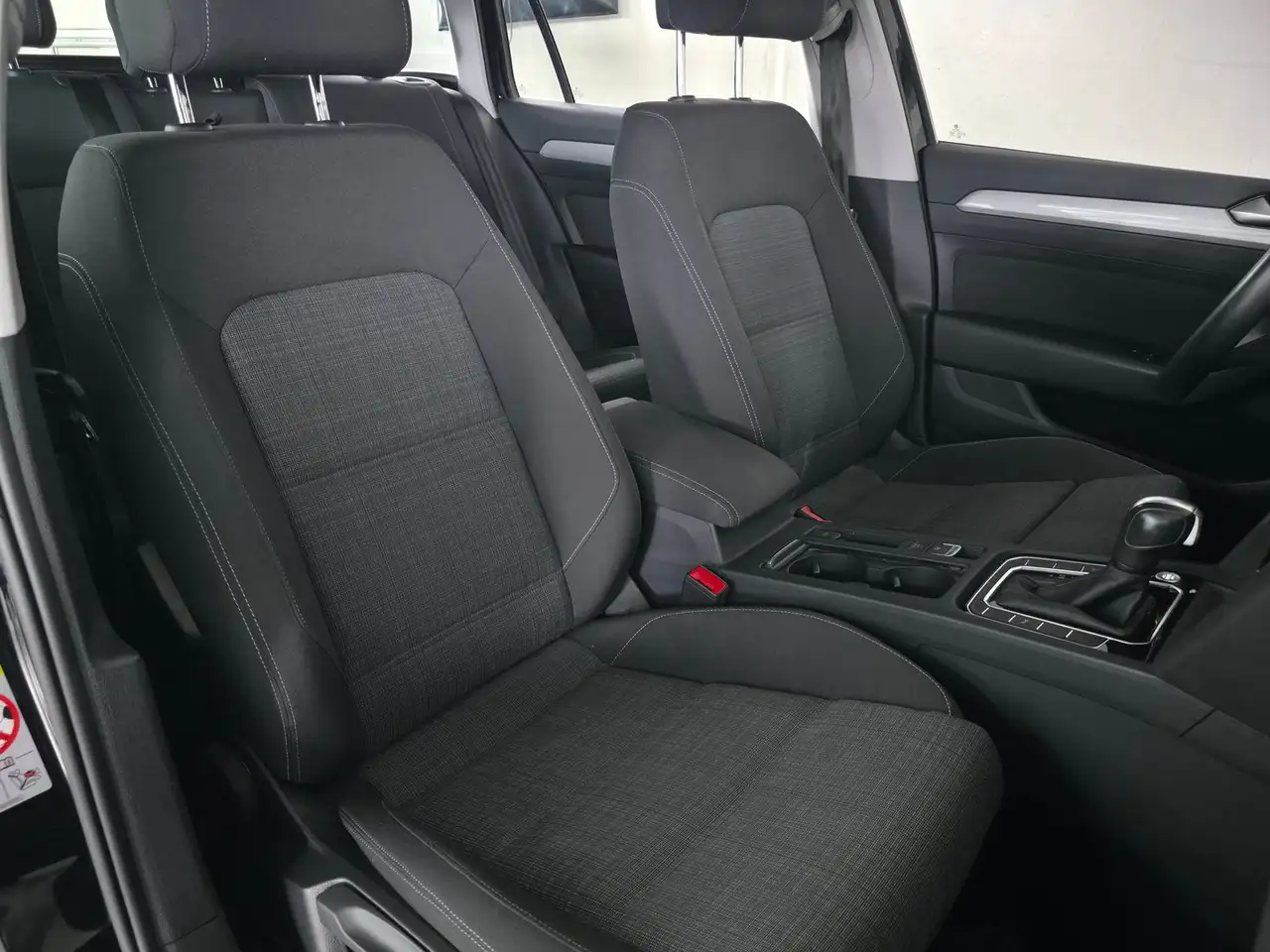 Volkswagen Passat Variant Business TDI DSG 16