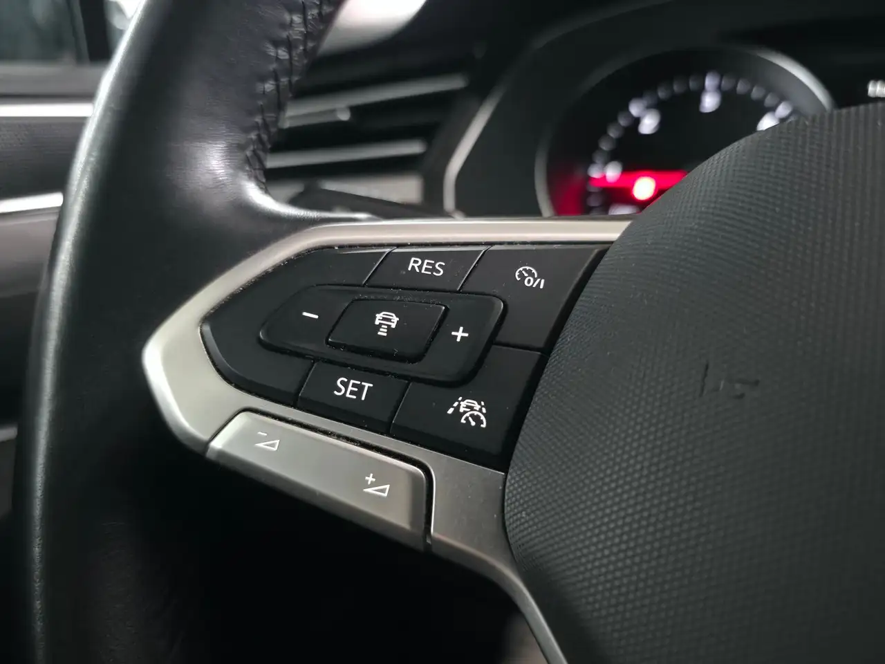 Volkswagen Passat Variant Business TDI DSG 9