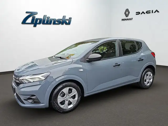 Dacia Sandero Essential Klima, Einparkh., Insp Neu