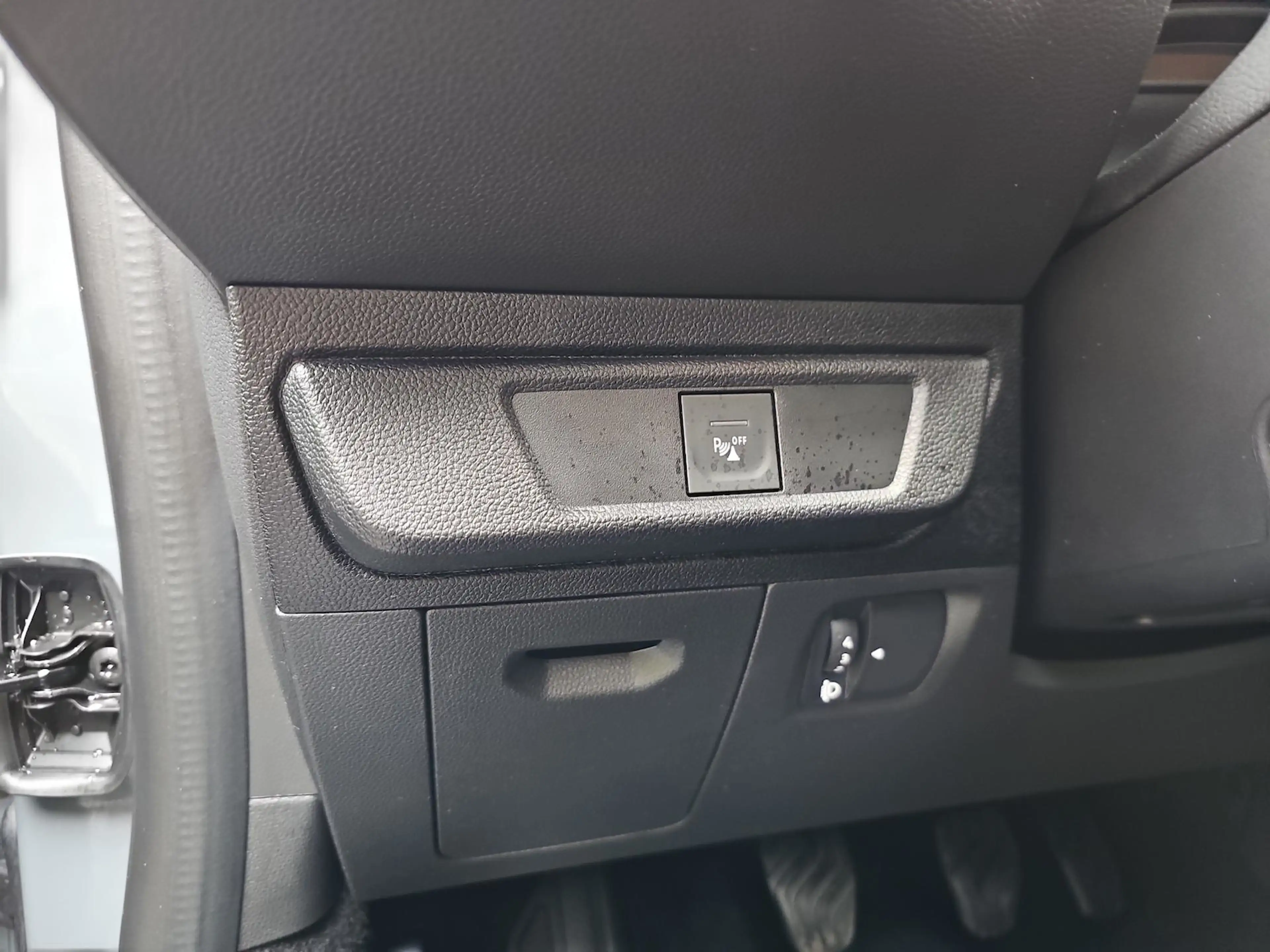 Dacia Sandero Essential Klima, Einparkh., Insp Neu — photo 11