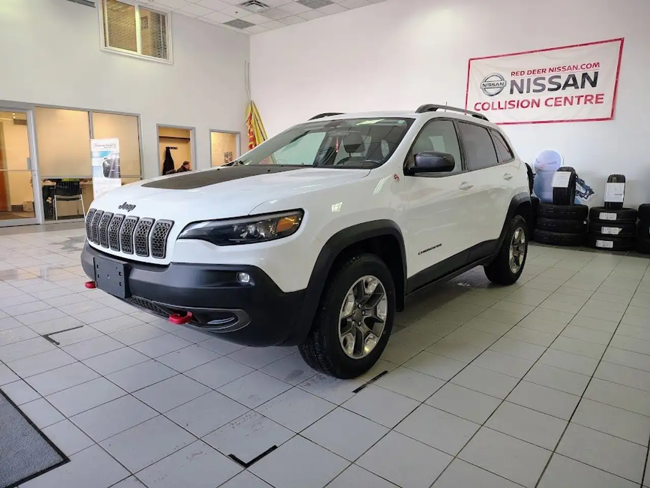 Jeep Cherokee снимка Jeep Cherokee