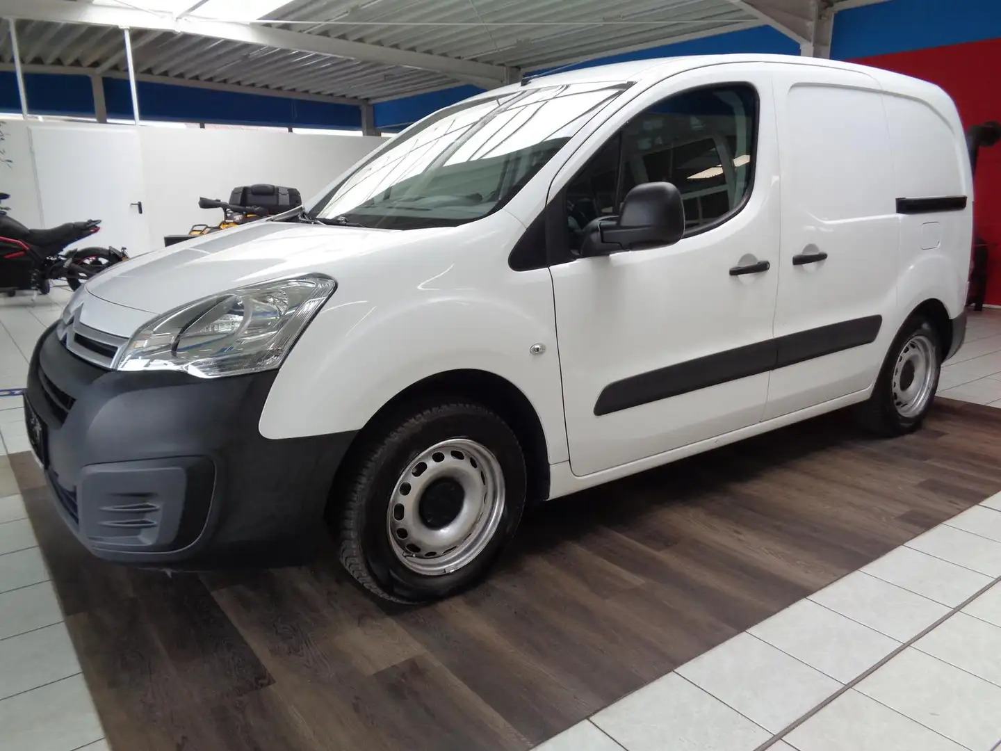 Citroen Berlingo Business L1,Klimaaut.SHZ.PDC-Kam.AHK Weiß - 2