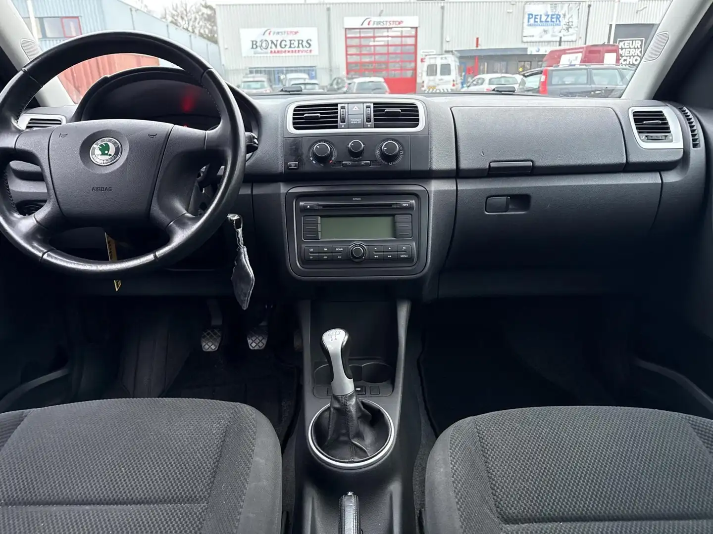 Skoda Roomster 1.6-16V Style, airco, cruisecontrol, trekhaak, zee Schwarz - 2