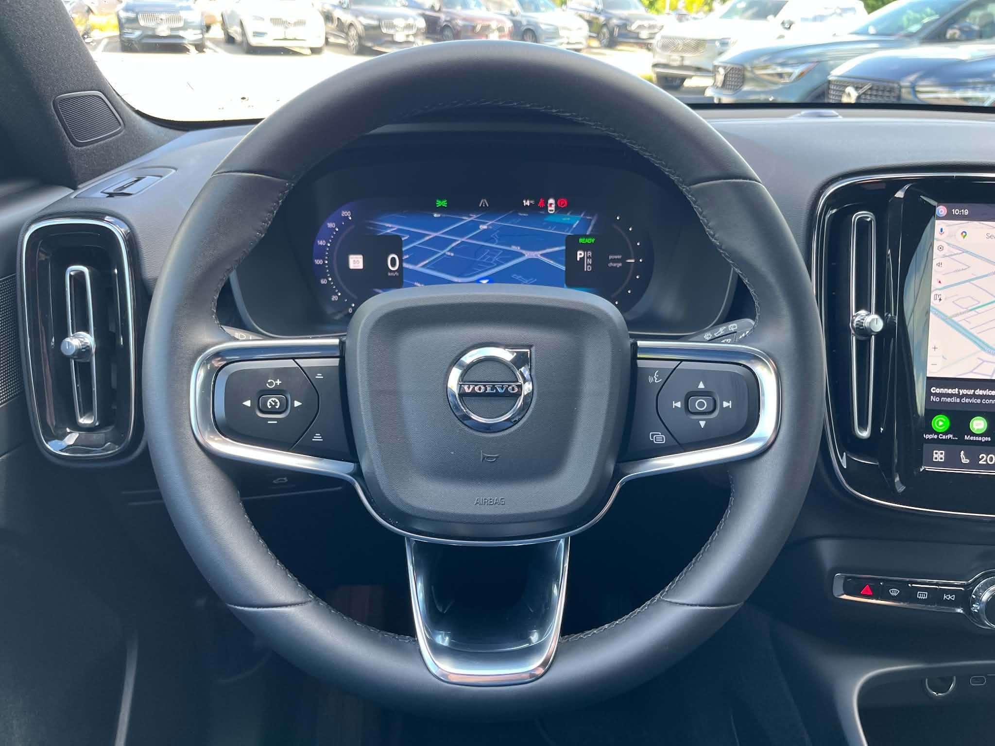 2024 Volvo XC40 Twin eAWD Core thumb 18