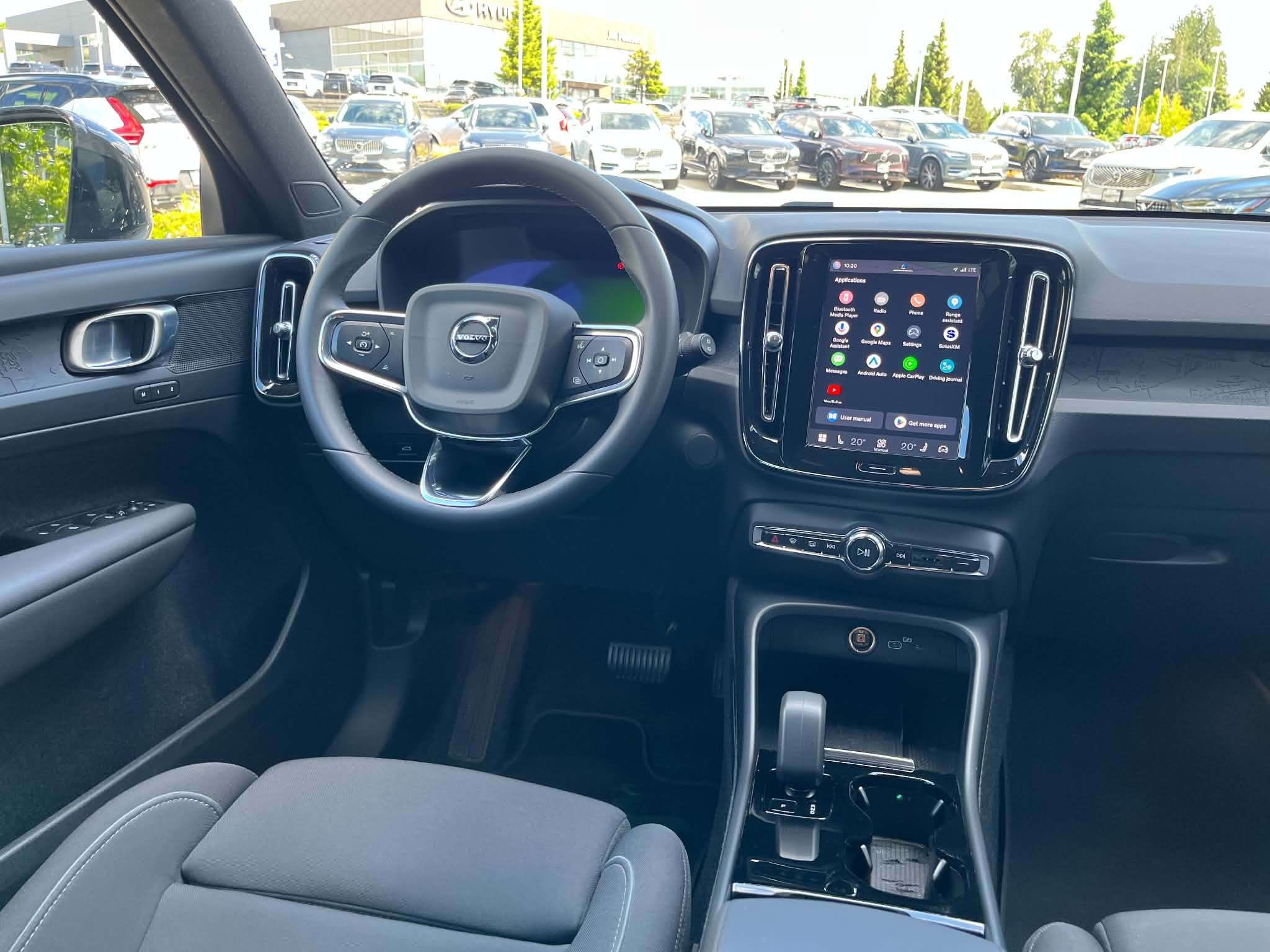 2024 Volvo XC40 Twin eAWD Core thumb 23