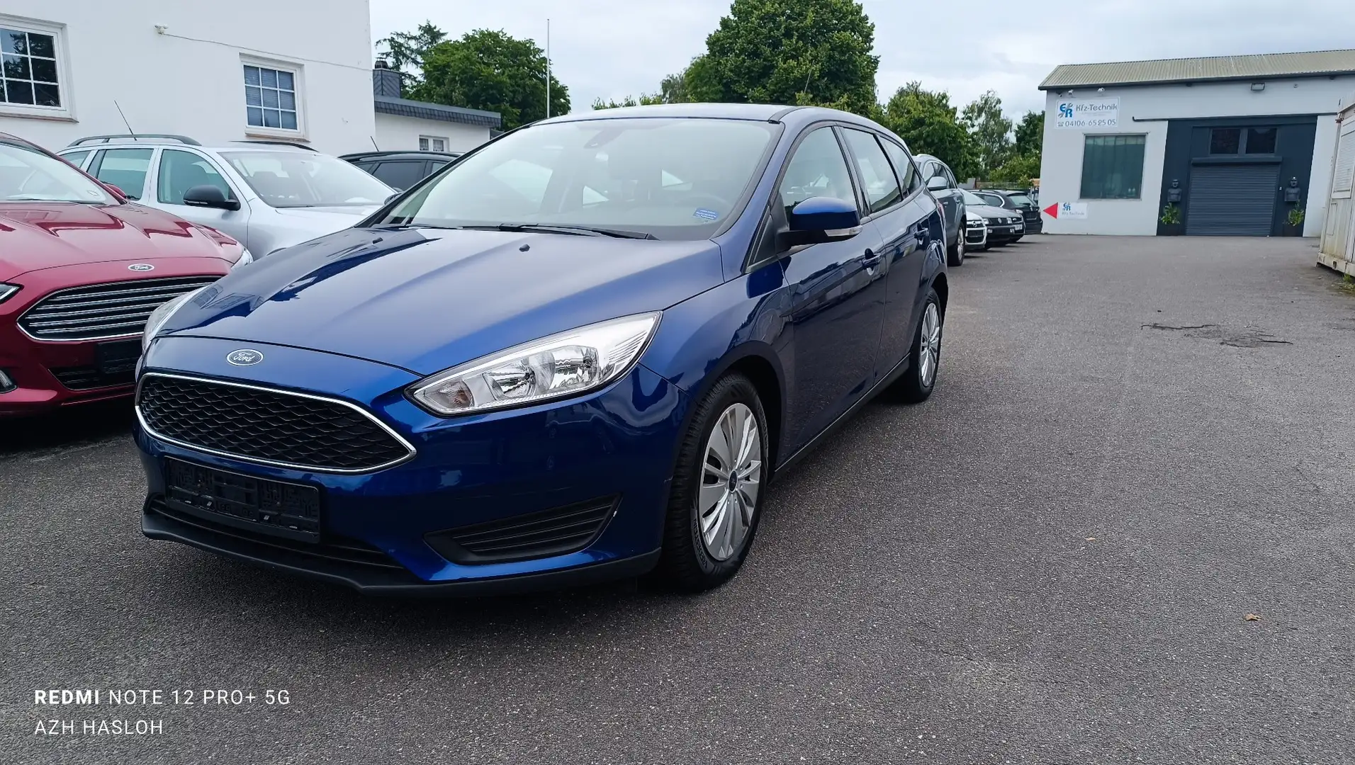 Ford Focus Trend Bleu - 1