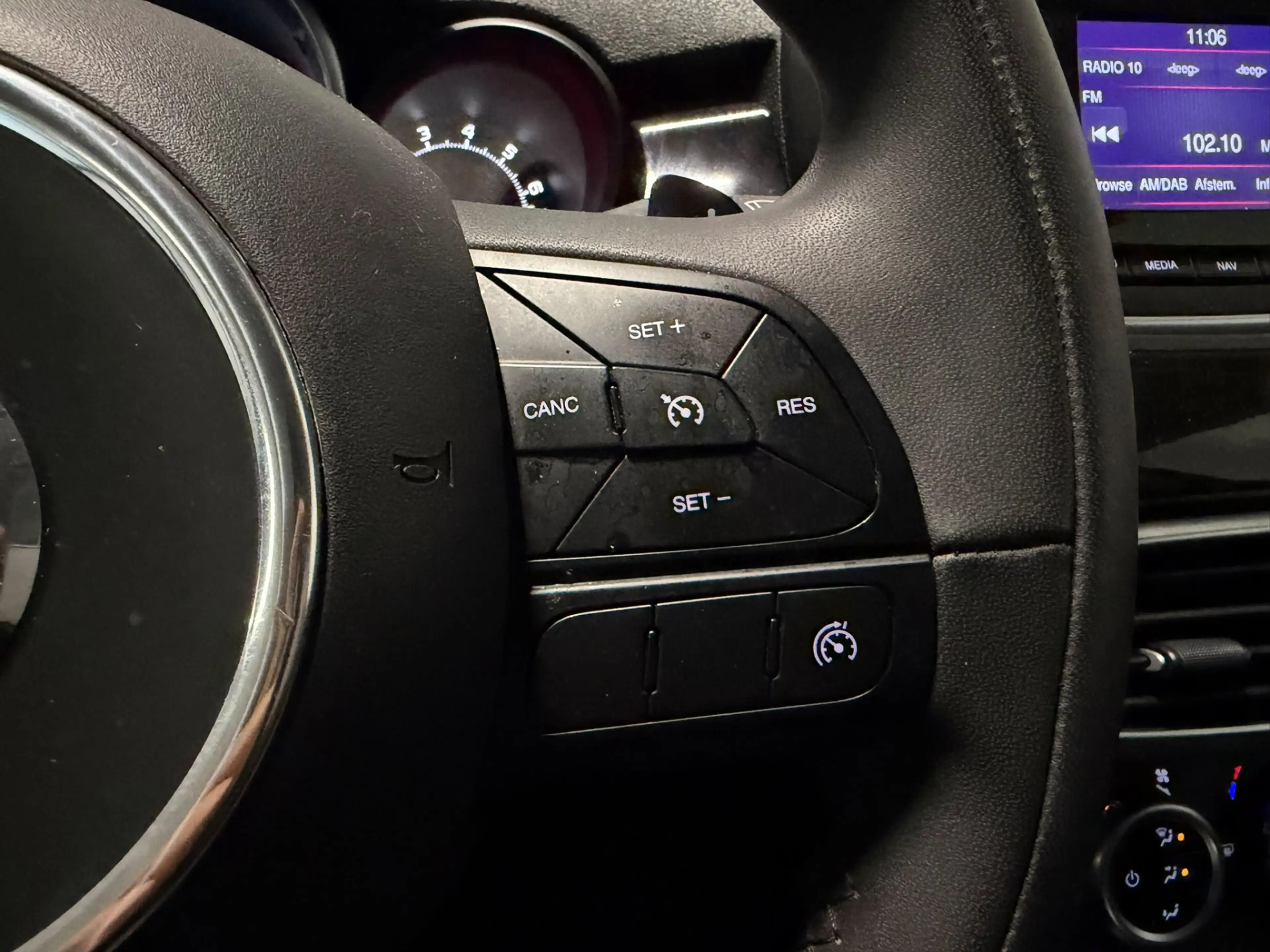 Fiat 500X 1.4 Turbo MultiAir Lounge Automaat Leder Navi DAB — photo 14