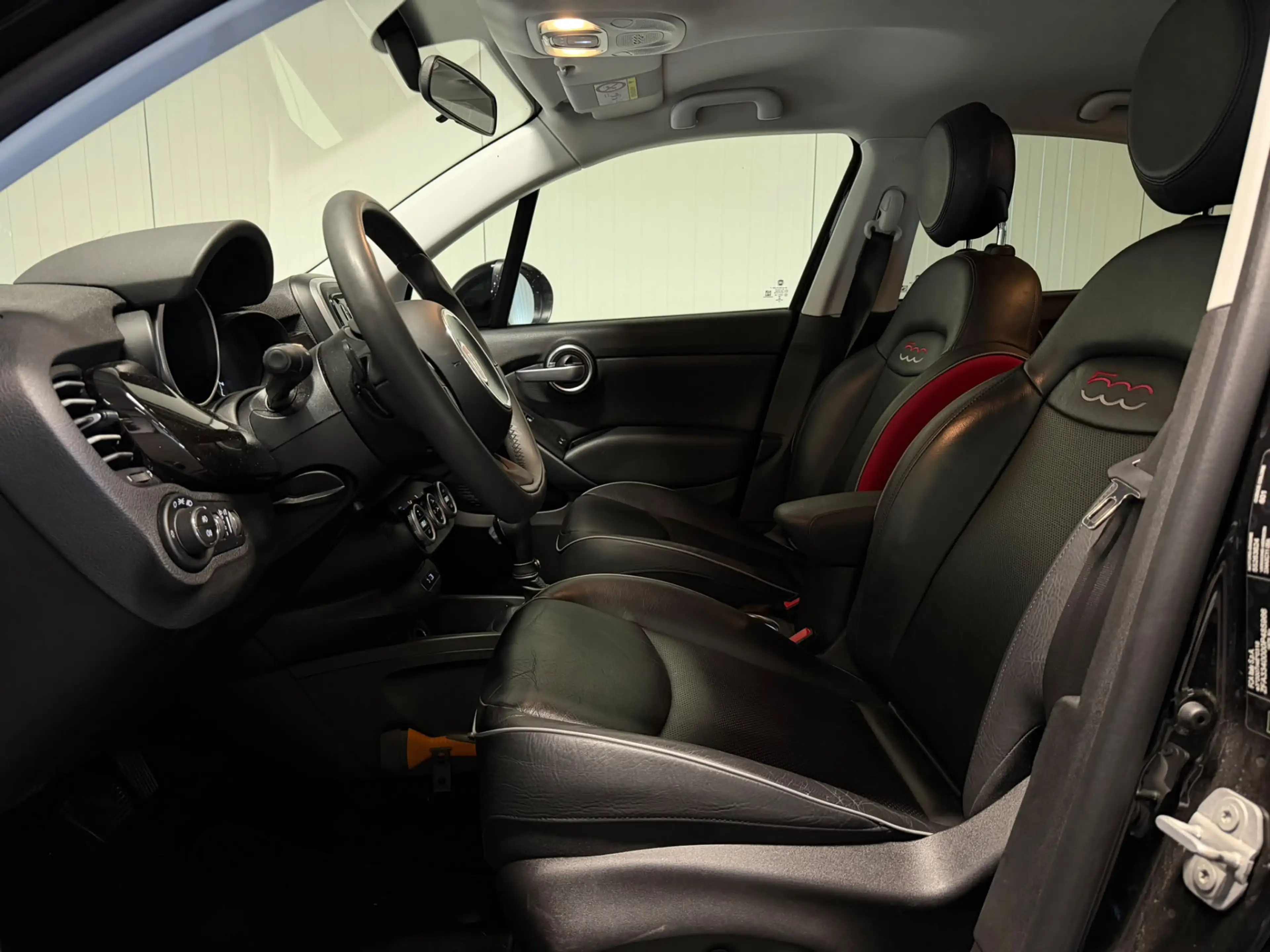 Fiat 500X 1.4 Turbo MultiAir Lounge Automaat Leder Navi DAB — photo 8