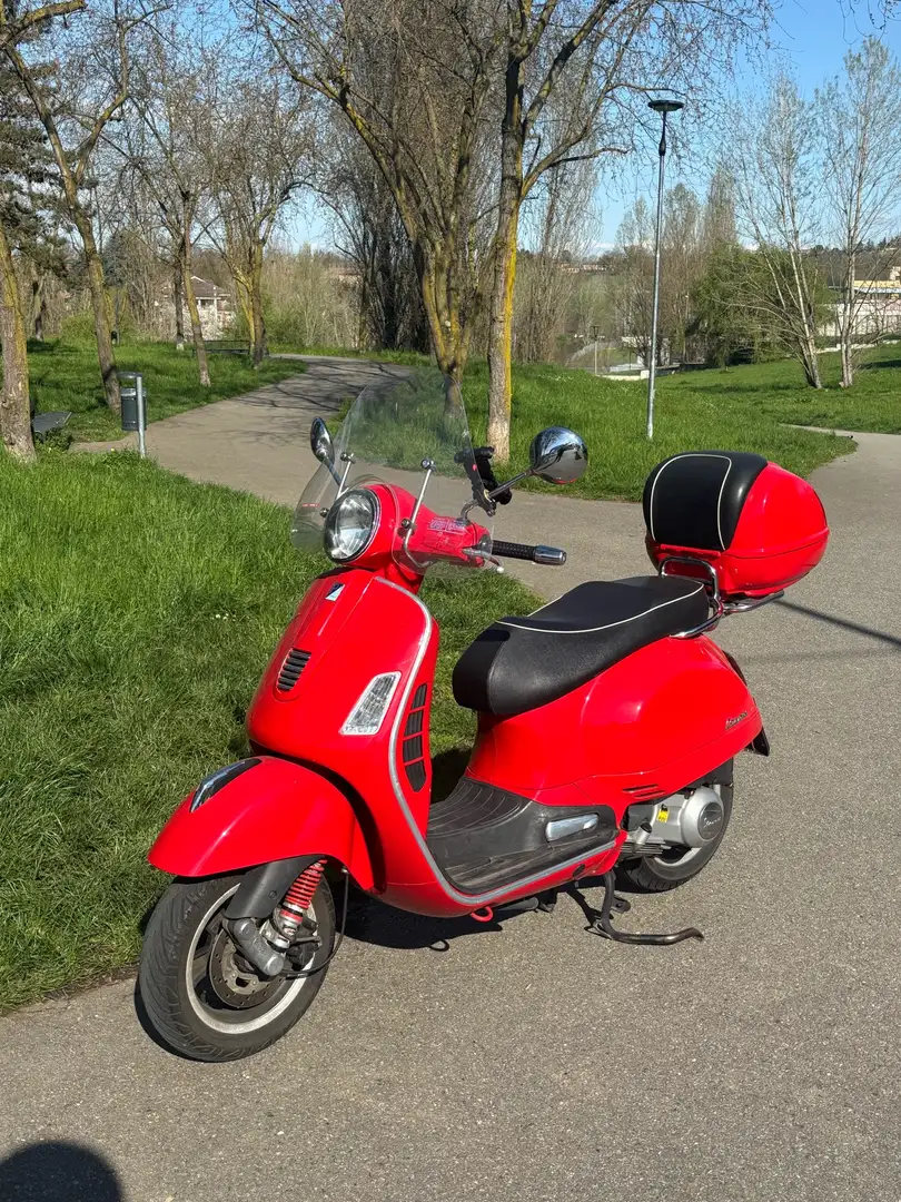 Vespa GTS Super 300 Vespa 300 GTS ie - 2