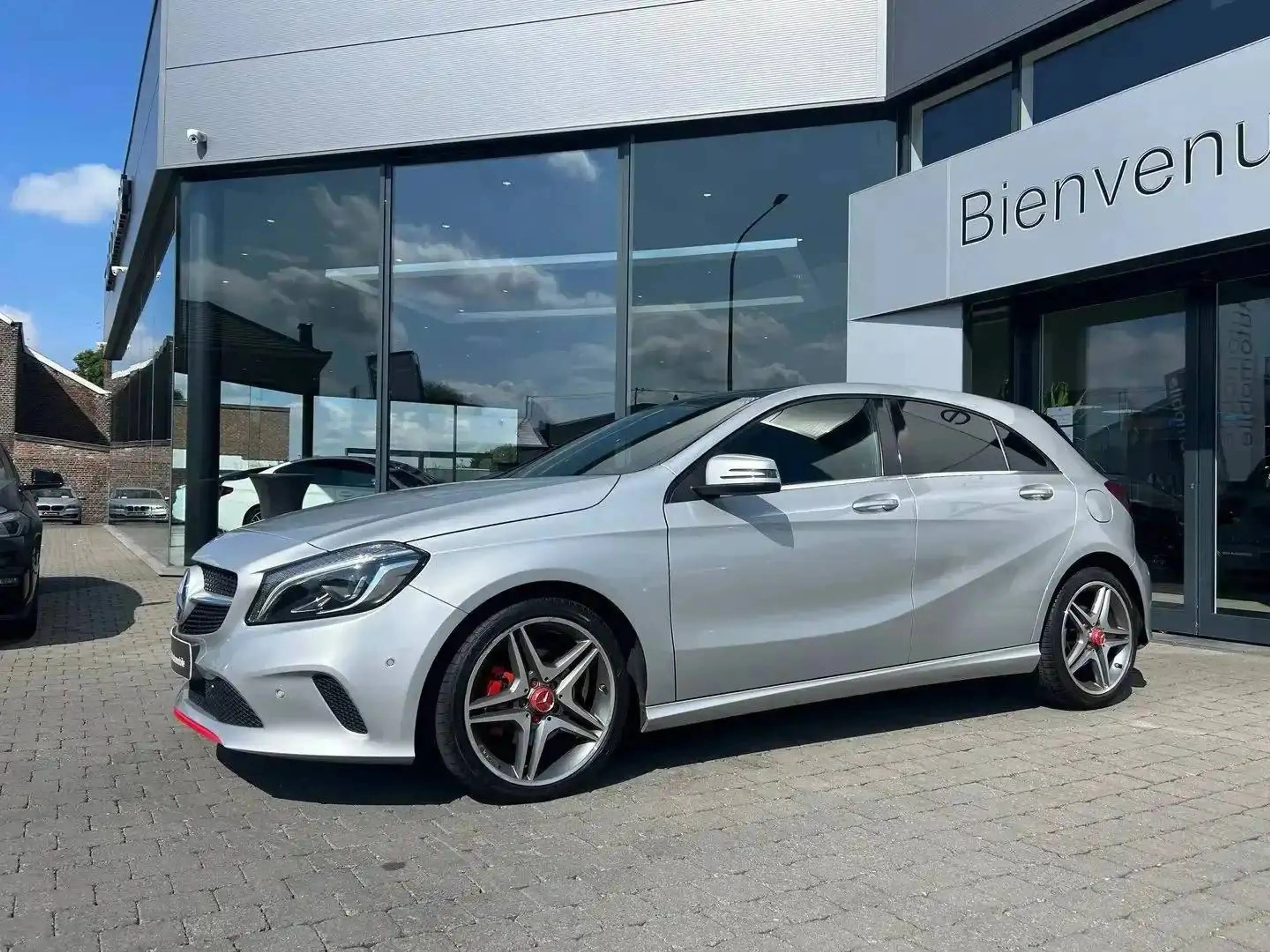 Mercedes-Benz A 180 *GARANTIE*GPS*BLUETOOTH*SIEGES CHAUFFANT*CRUISE* — photo 13