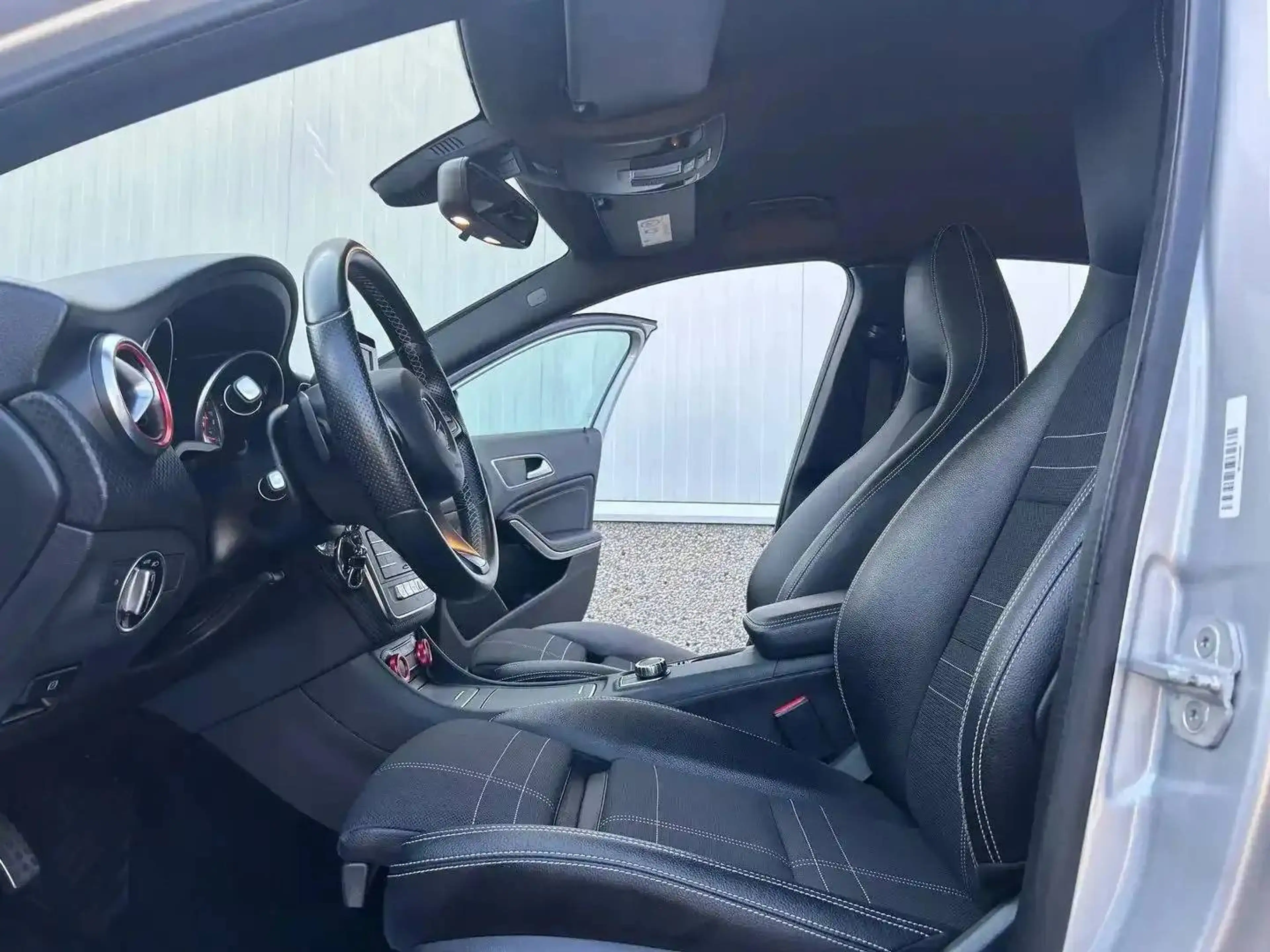 Mercedes-Benz A 180 *GARANTIE*GPS*BLUETOOTH*SIEGES CHAUFFANT*CRUISE* — photo 8