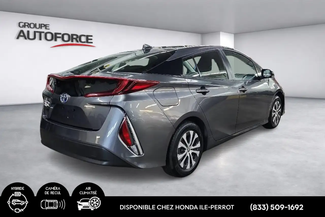 Toyota Prius Prime fotografie Toyota Prius Prime