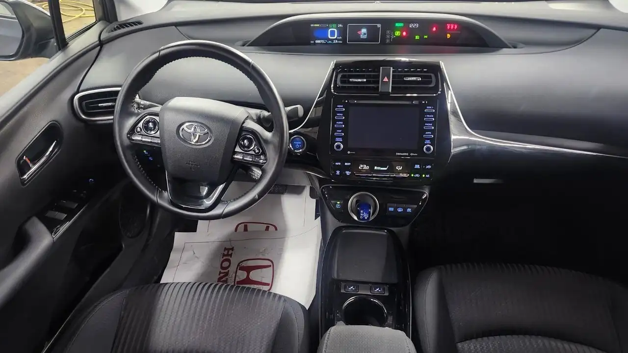 Toyota Prius Prime fotografie Toyota Prius Prime