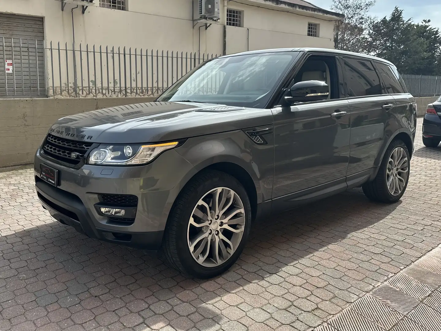 Land Rover Range Rover Sport 3.0 V6 Dynamic-UNIPRO-STORICO TAGLIANDI UFFICIALI Gris - 1