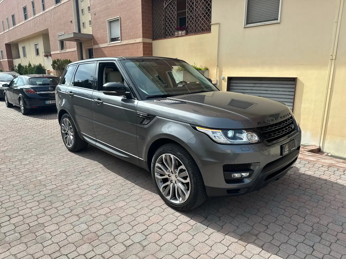 Land Rover Range Rover Sport 3.0 V6 Dynamic-UNIPRO-STORICO TAGLIANDI UFFICIALI Gris - 2