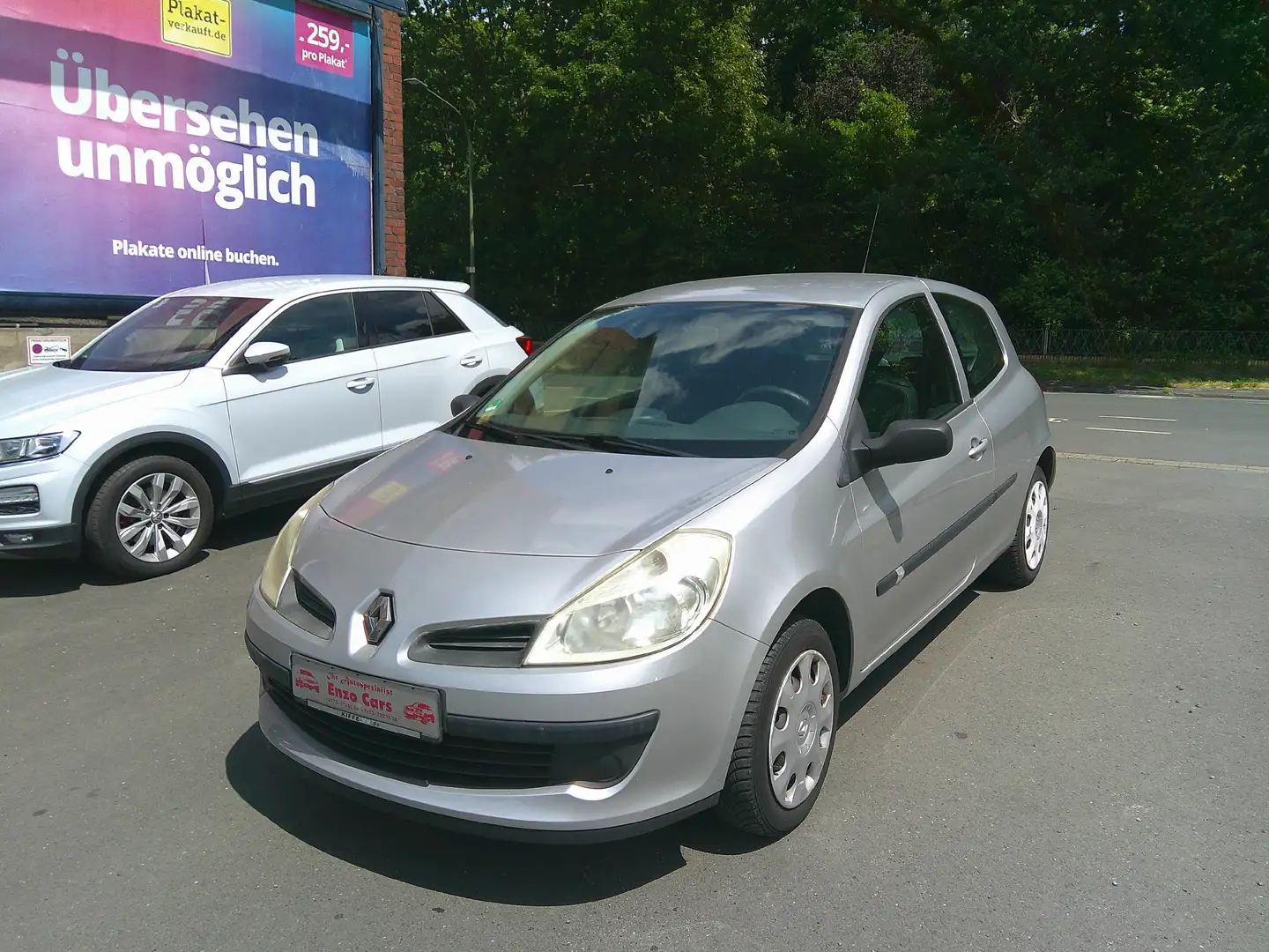 Renault Clio *2-HAND*EURO4*KLIMA*TÜV 11/2025*ZAHNRIEMEN NEU* Silber - 2