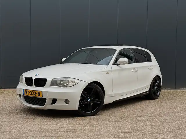 BMW 116 1-serie 116i High Executive, Schuif/Dak, M-Perform