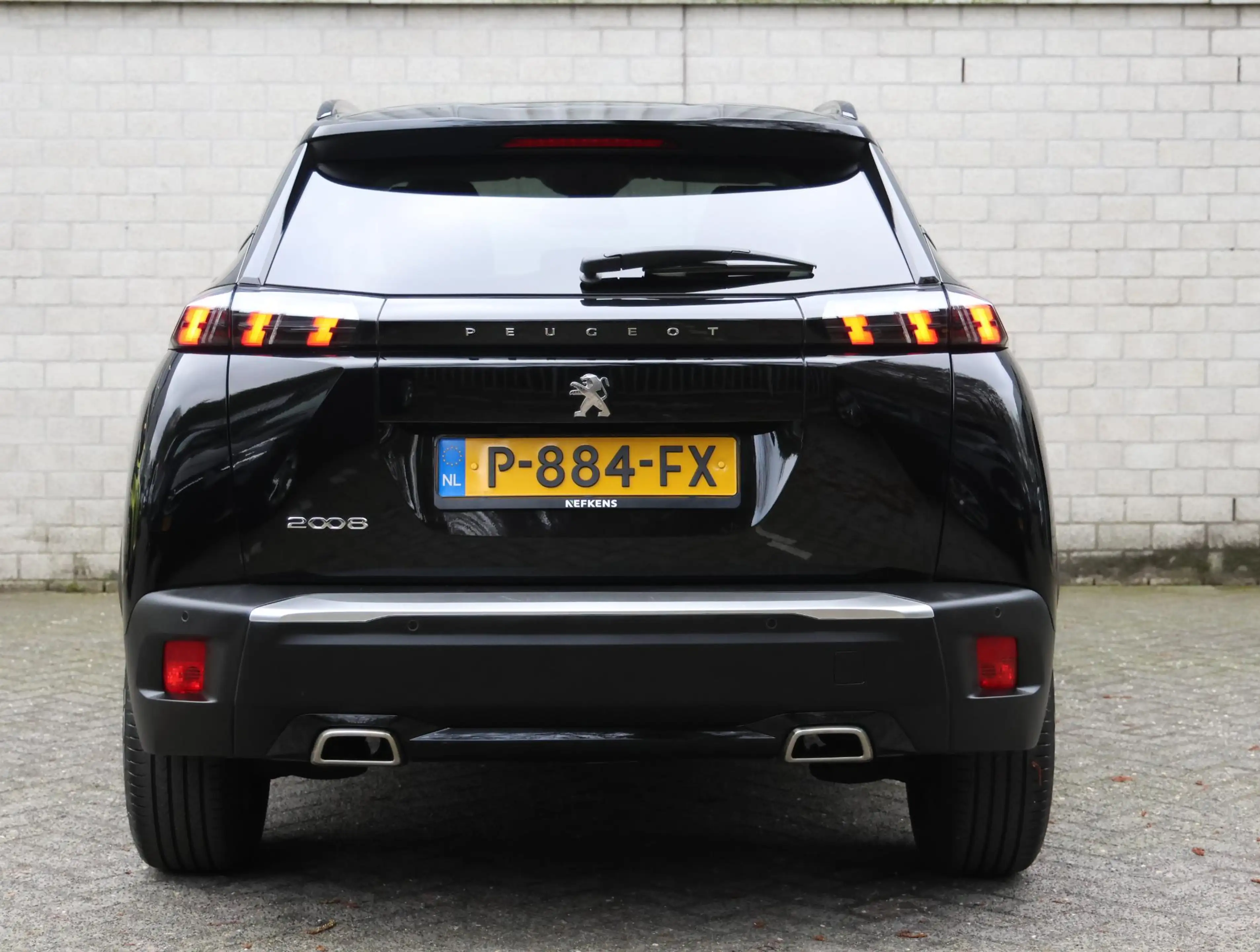 Peugeot 2008 SUV Allure 130pk Automaat | Navigatie | Climate Co — photo 8