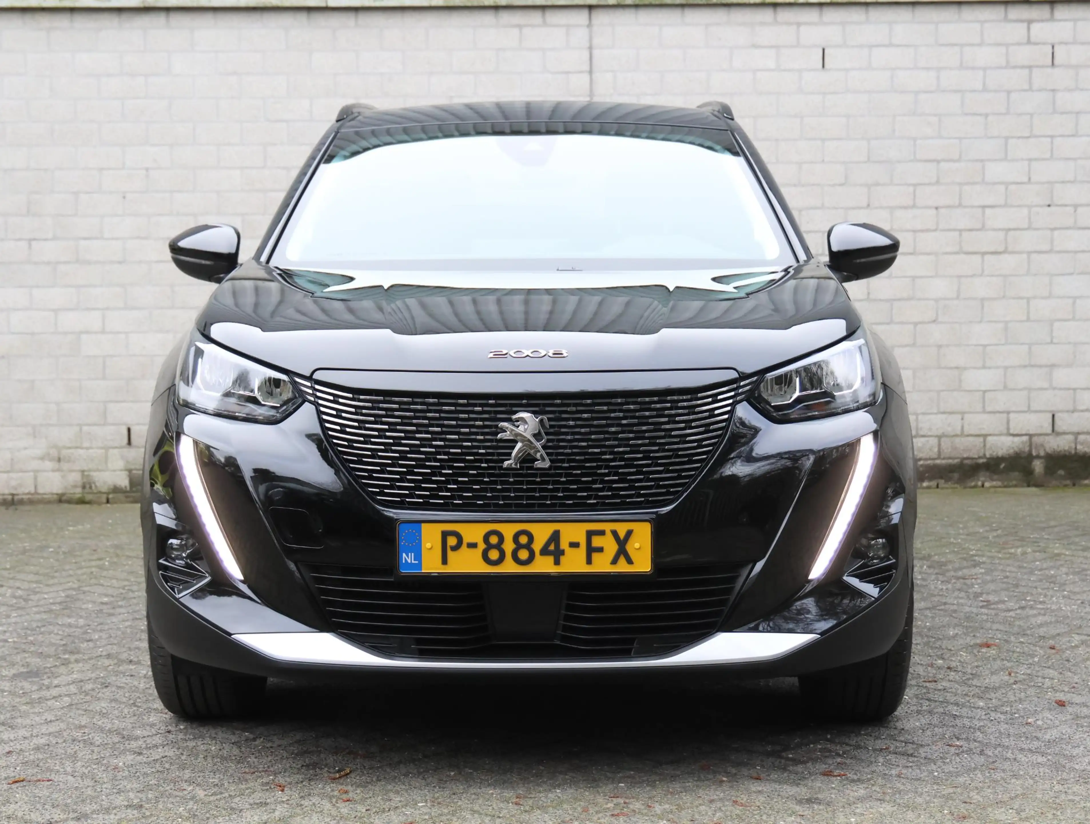 Peugeot 2008 SUV Allure 130pk Automaat | Navigatie | Climate Co — photo 5