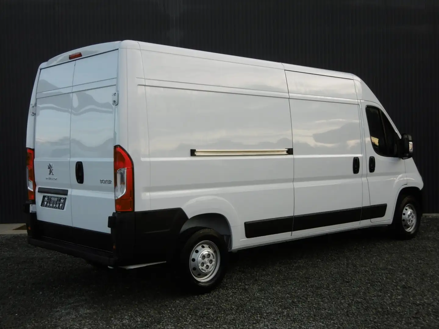 Peugeot Boxer FOURGON BASE 140 HDI Blanc - 2