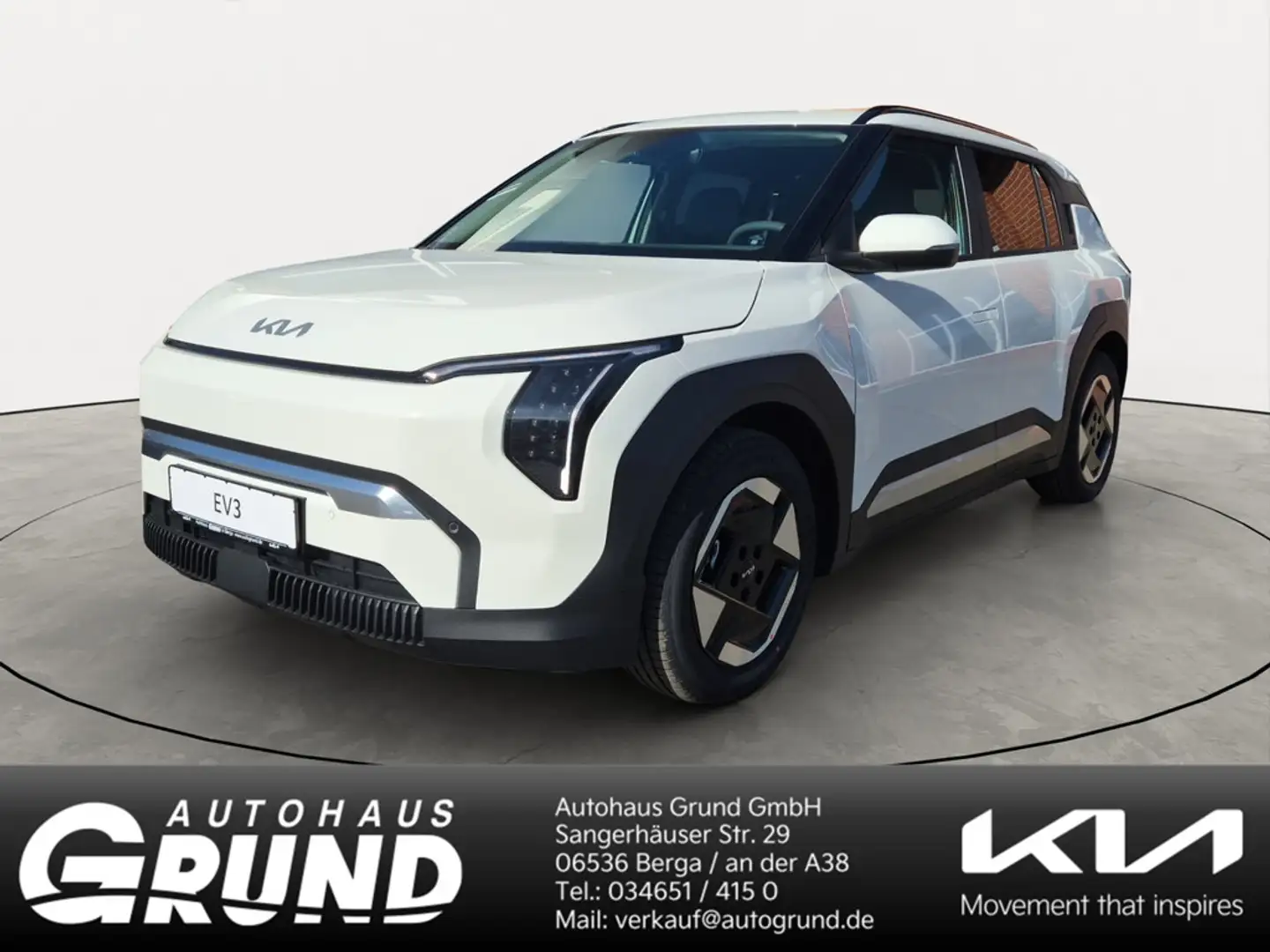 Kia EV3 81.4 EARTH WINTER BUSINESS UPGRADE Weiß - 1