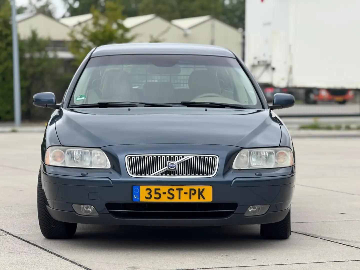 Volvo V70 2.4D Edition II | Automaat | Leder stoelen | Stoel Bleu - 2
