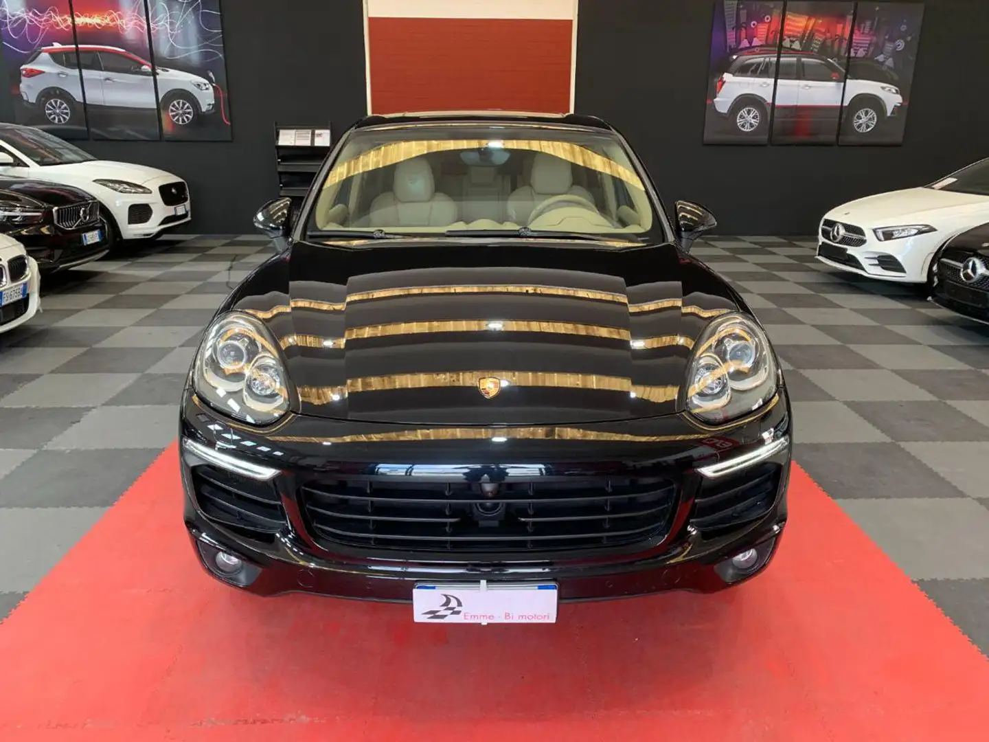 Porsche Cayenne 3.0 S E-Hybrid km Nero - 2