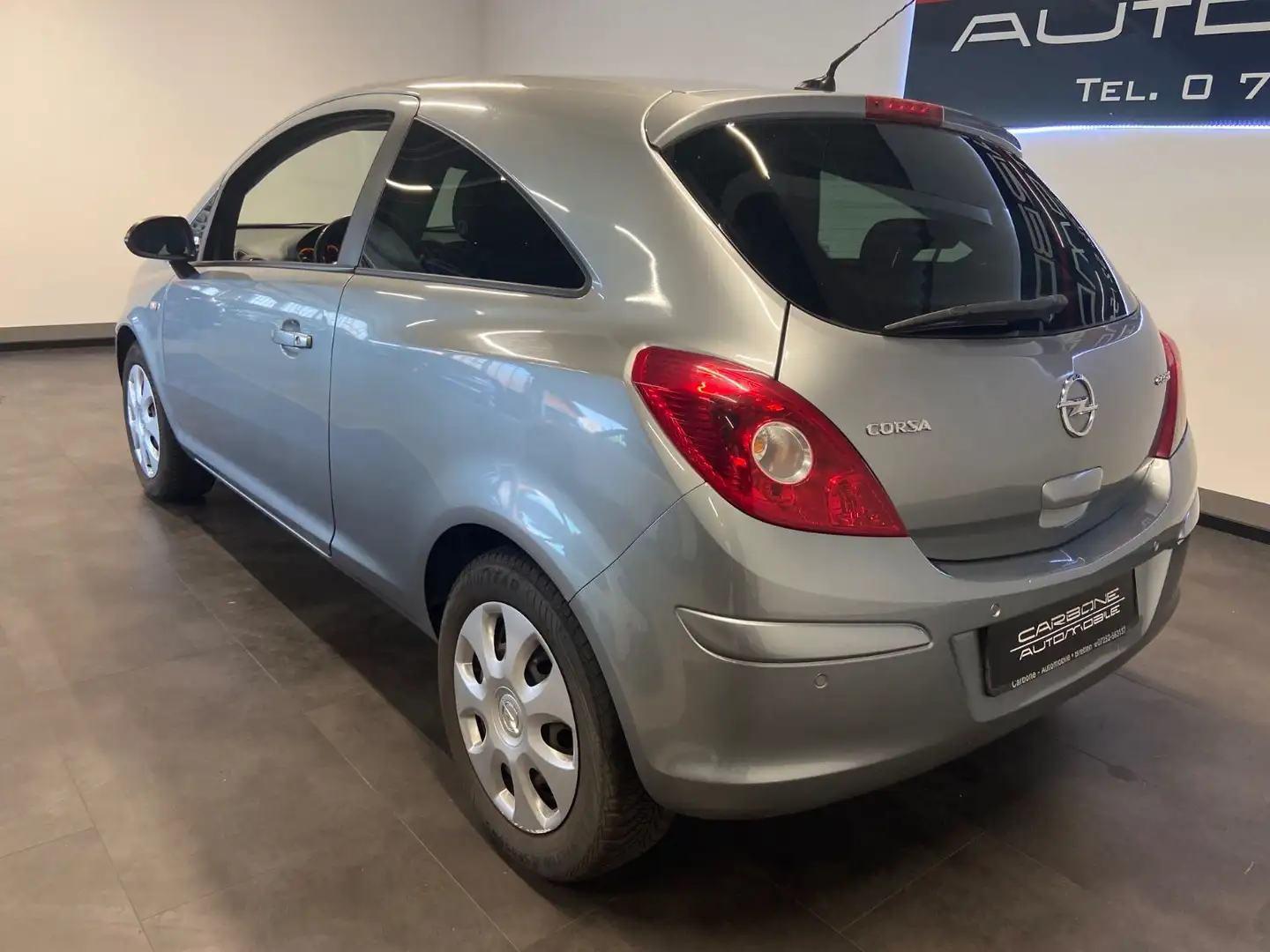 Opel Corsa D**TÜV/AU NEU + Navi** Silber - 2