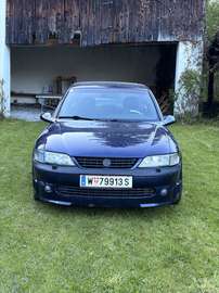 i500 2,5i V6