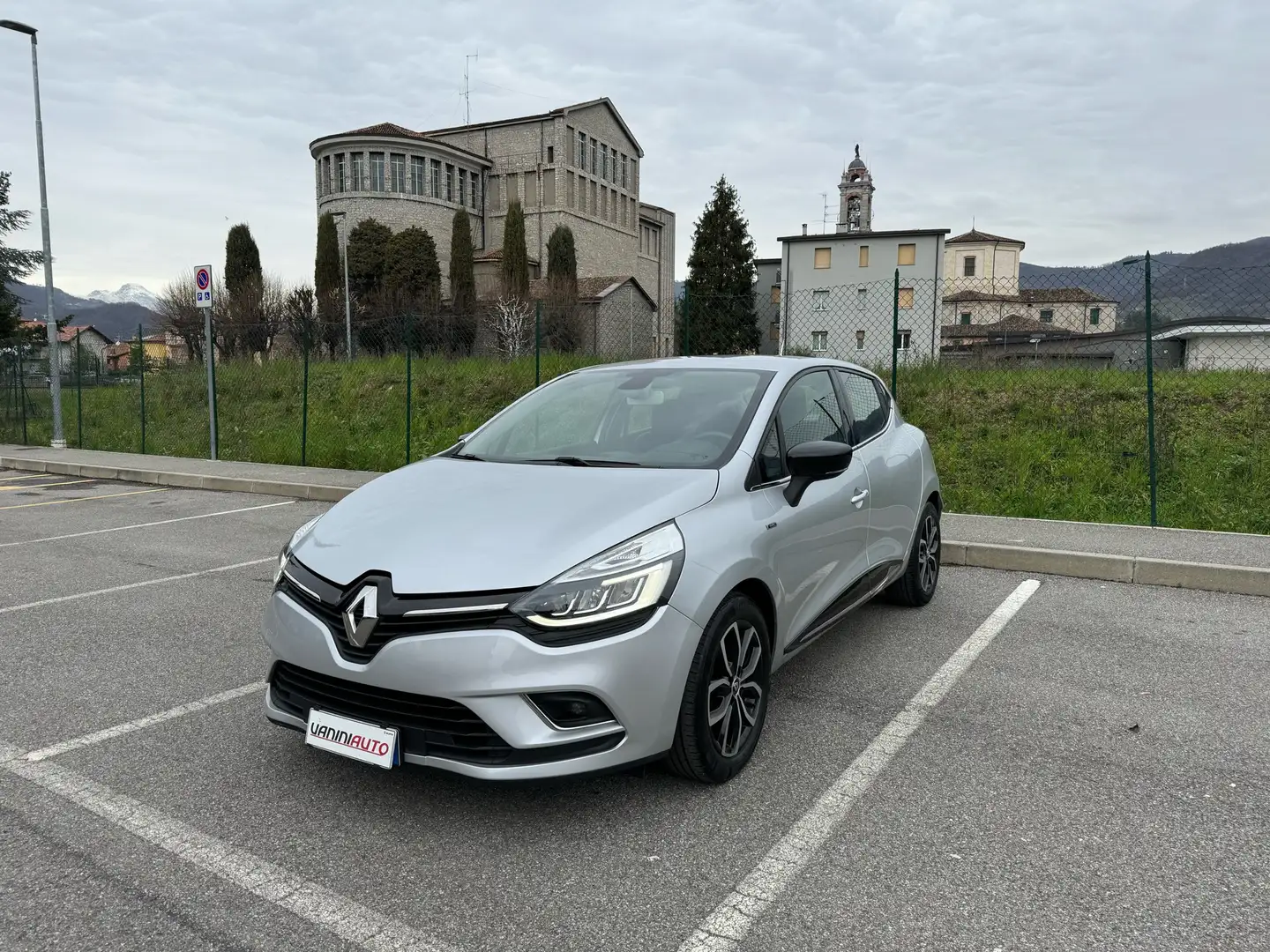 Renault Clio 1.5 Dci energy DUEL 90cv *NEOPATENTATI* Argento - 2