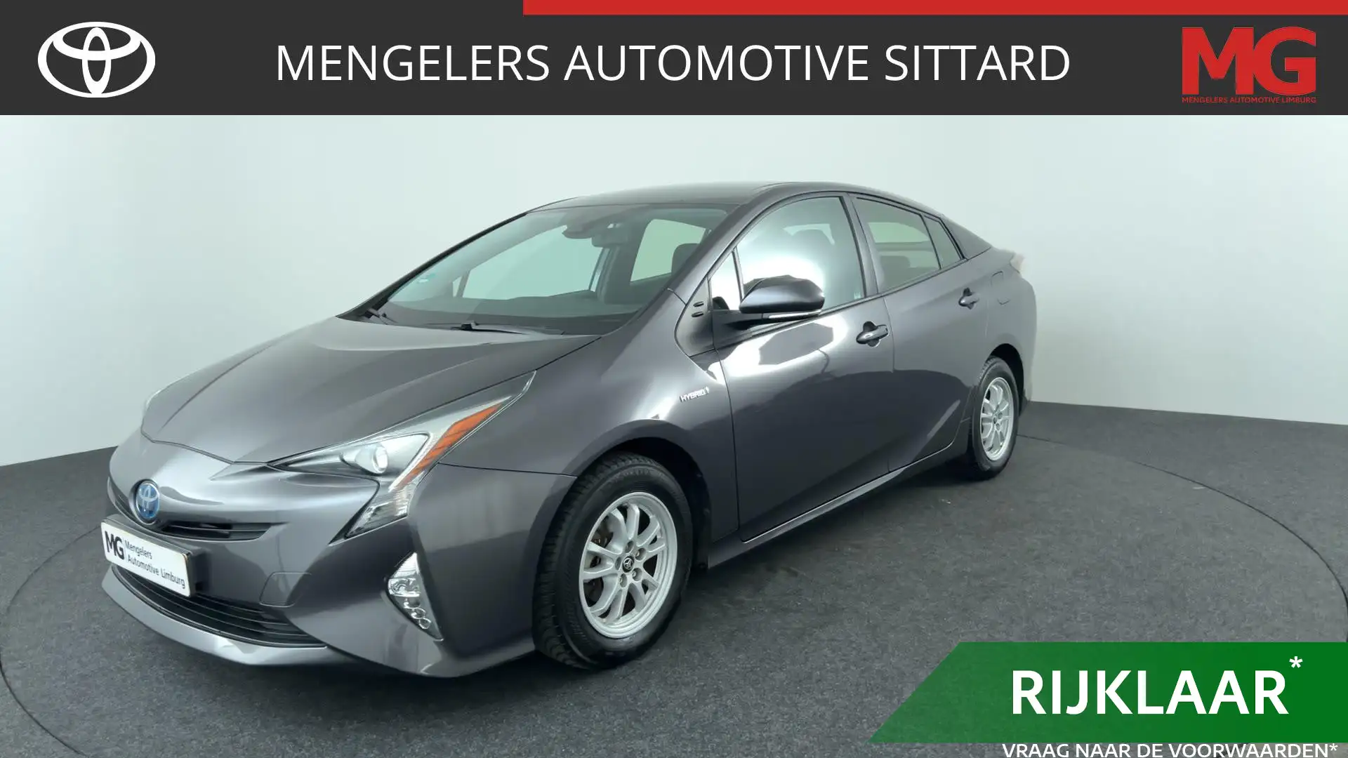 Toyota Prius 1.8 Dynamic Grijs - 1